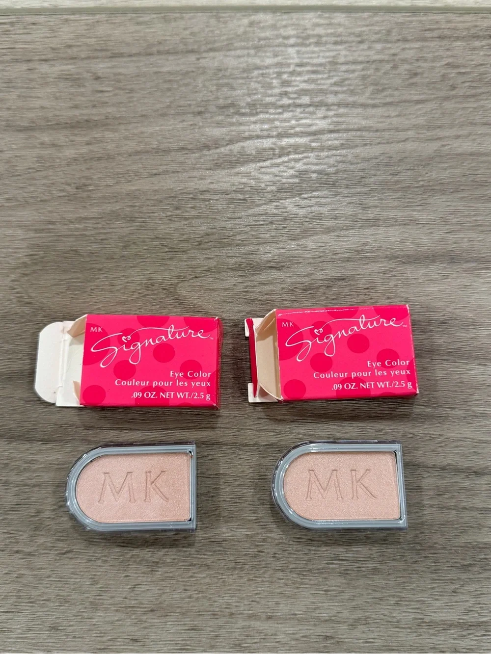 Mary Kay Signature Eye Shadow Color SPUN SILK 0.09oz Discontinued Eye Shadow X2